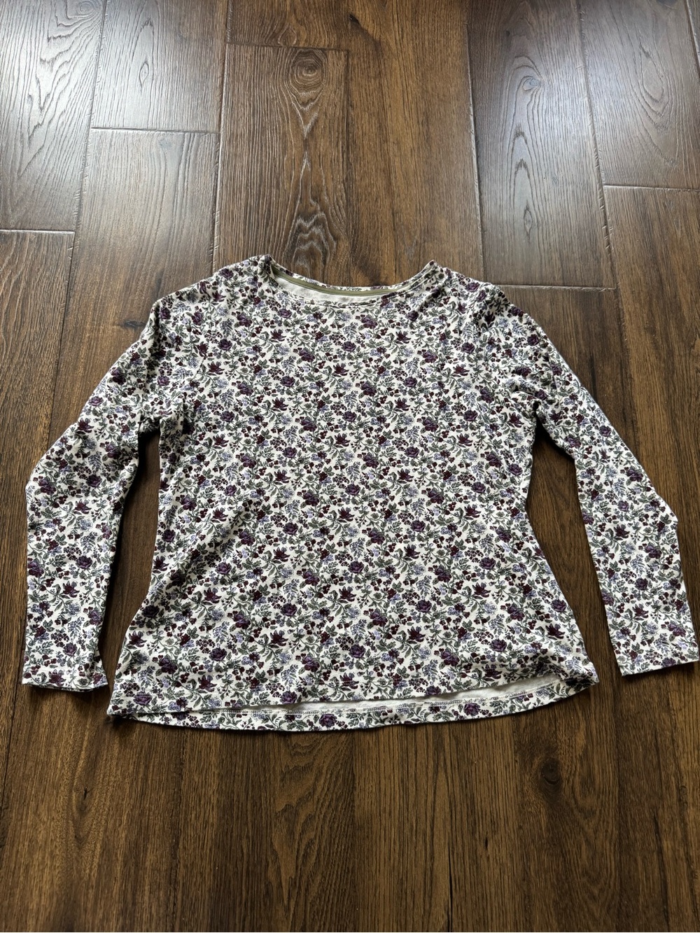 croft & barrow White Long-Sleeve Floral Crewneck Top with Purple Print